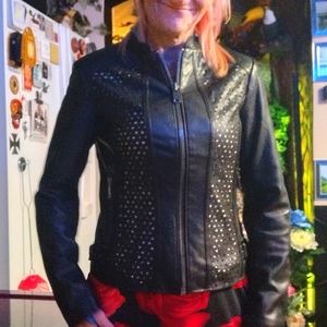 Faux leather cut-out jacket